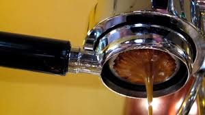 Espressomaschine Quickmilll 04005 Silvano PID Special mit Bodenloser Siebträger und mit standard Siebträger