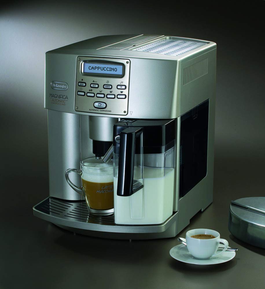 De'Longhi Magnifica ESAM 3500.S Kaffeevollautomat mit Milchaufschäumdüse für Cappuccino, mit Espresso Direktwahltaste, 2-Tassen-Funktion, großer 1,8 Liter Wassertank, Grau/Silber
