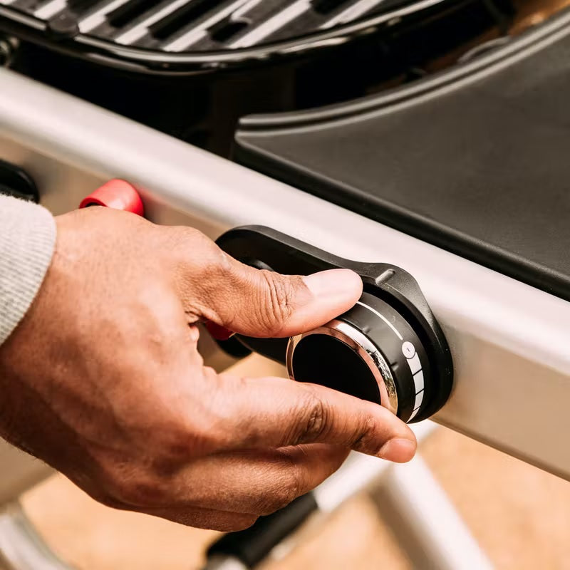 Weber Traveler LP Gas Grill 9010001